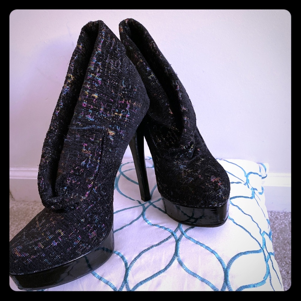 Black Chinese Laundry Heels